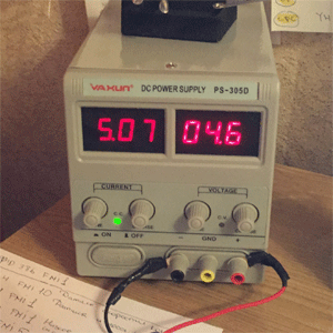 Korotkoe zamykanie blok steklopodemnika Volvo