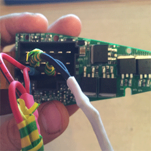 Zapityvaem blok steklopodemnika Volvo